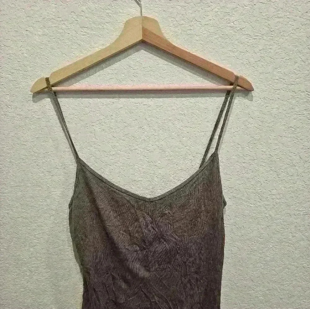 Brown crop spaghetti top